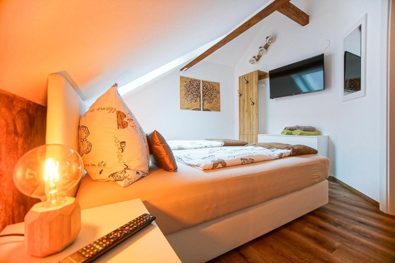 Auszeit Steiraland 1 Mit Privaten Garten Ueberdachter Terrasse Und Parken Leoben  Exterior foto